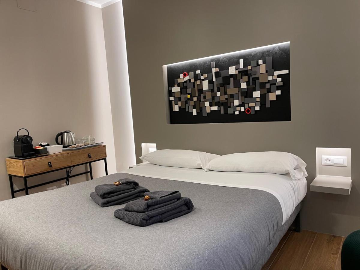 Hotel Lucrino 45 By Ale Roma Exterior foto